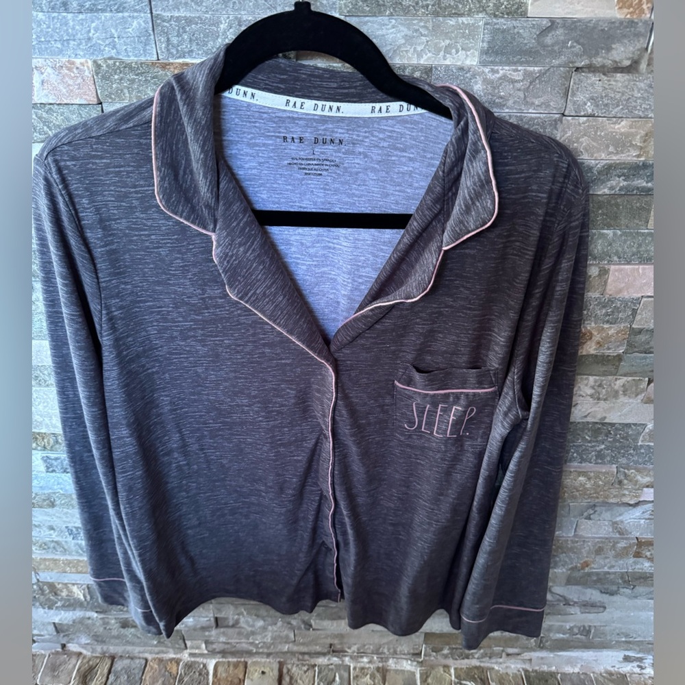 🌼5/$25🌼 RAE Dunn Gray Women's Sleepwear Top